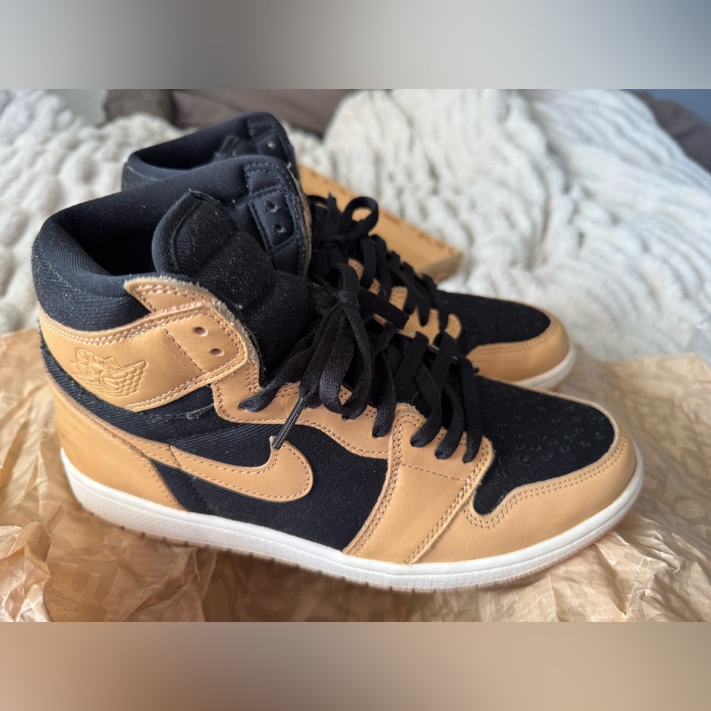 Air Jordan 1 Heirloom Size 11